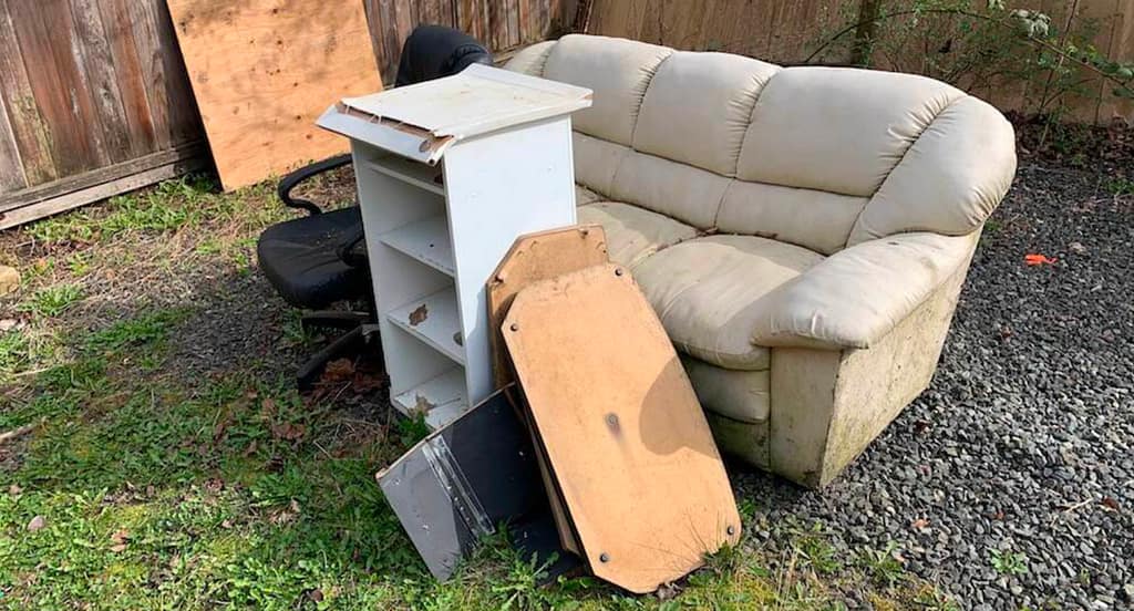 Junk Furniture that needs Haul away services