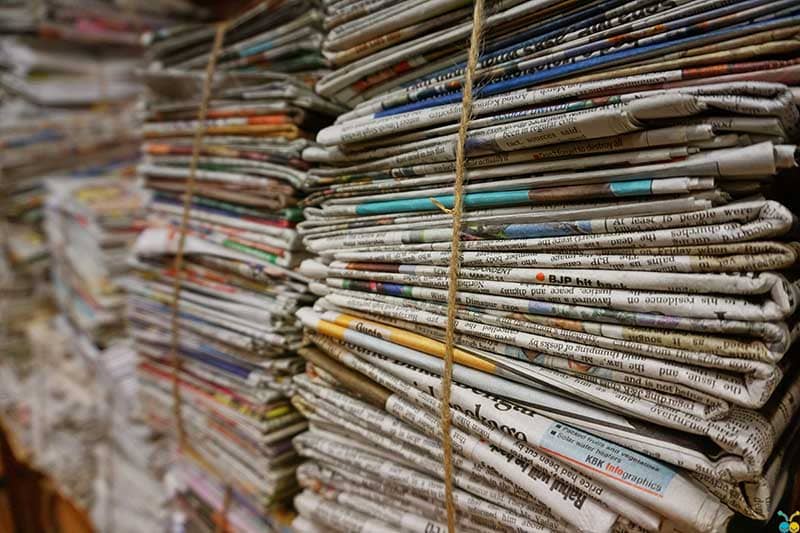 Junk hualing Burbank bulk newspapers